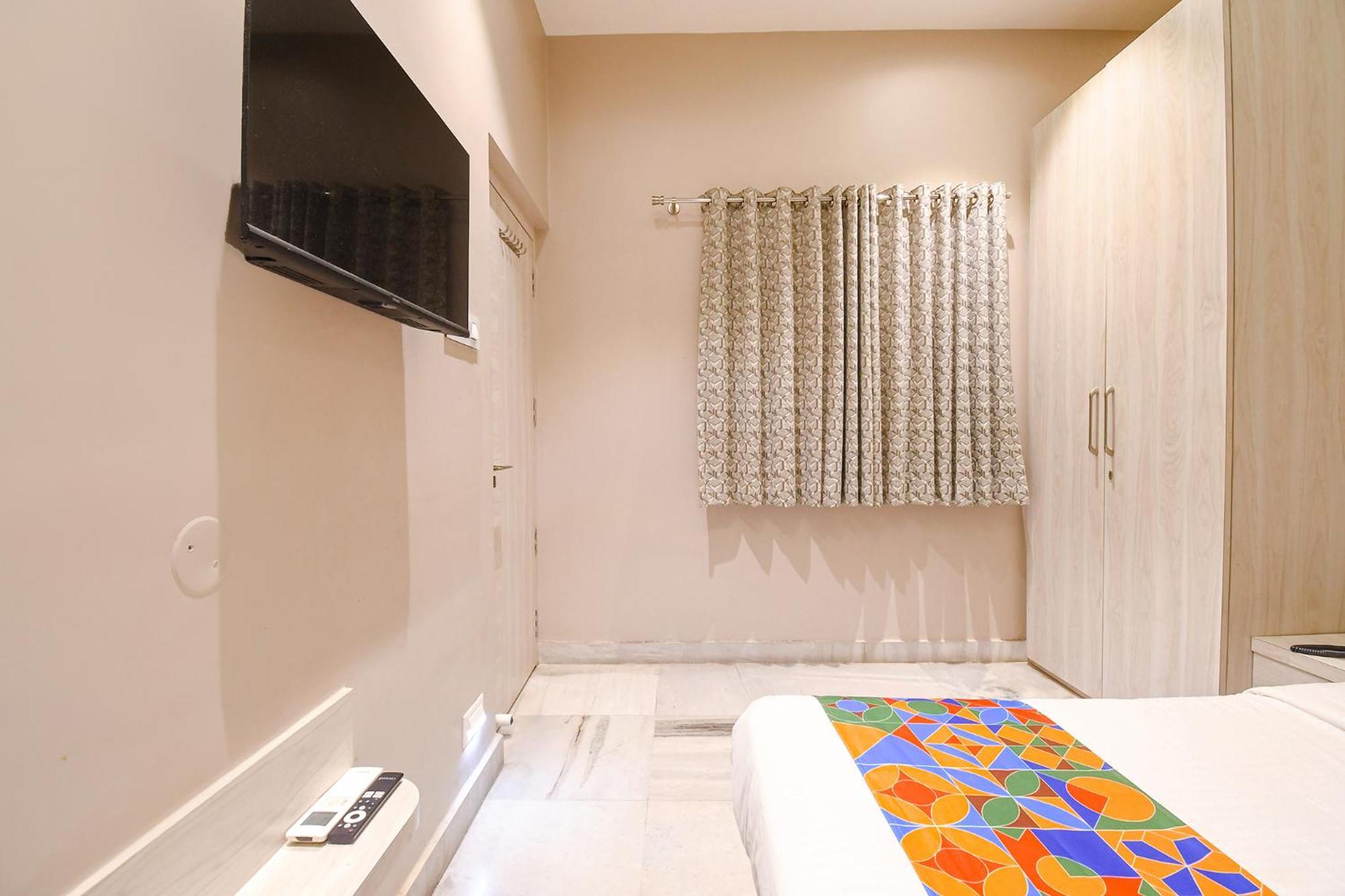 כלכותה Fabhotel Kitchen Q Inn - Belaghata מראה חיצוני תמונה