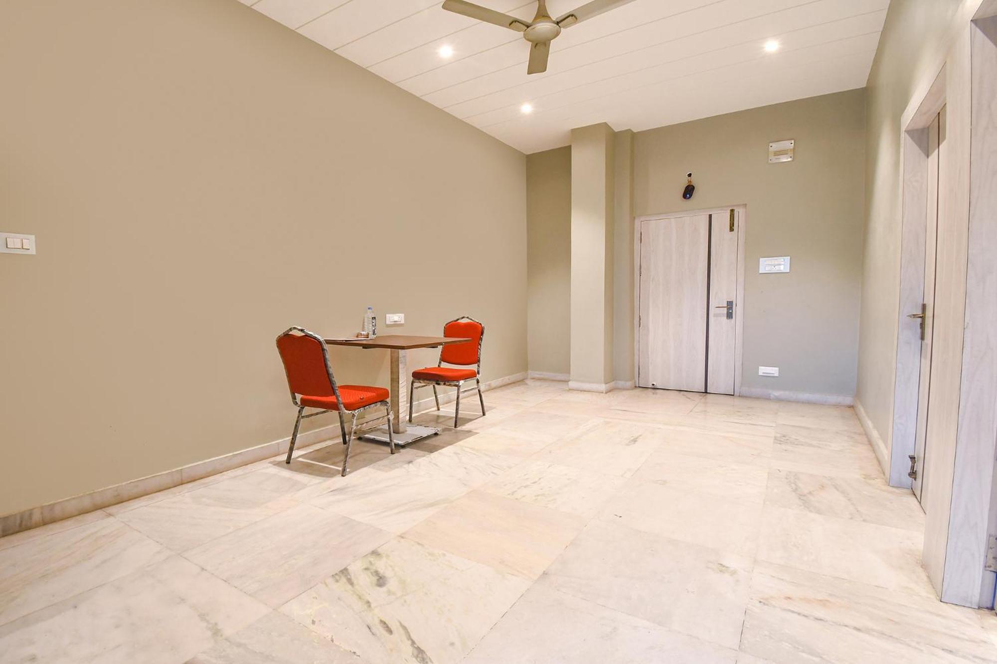 כלכותה Fabhotel Kitchen Q Inn - Belaghata מראה חיצוני תמונה