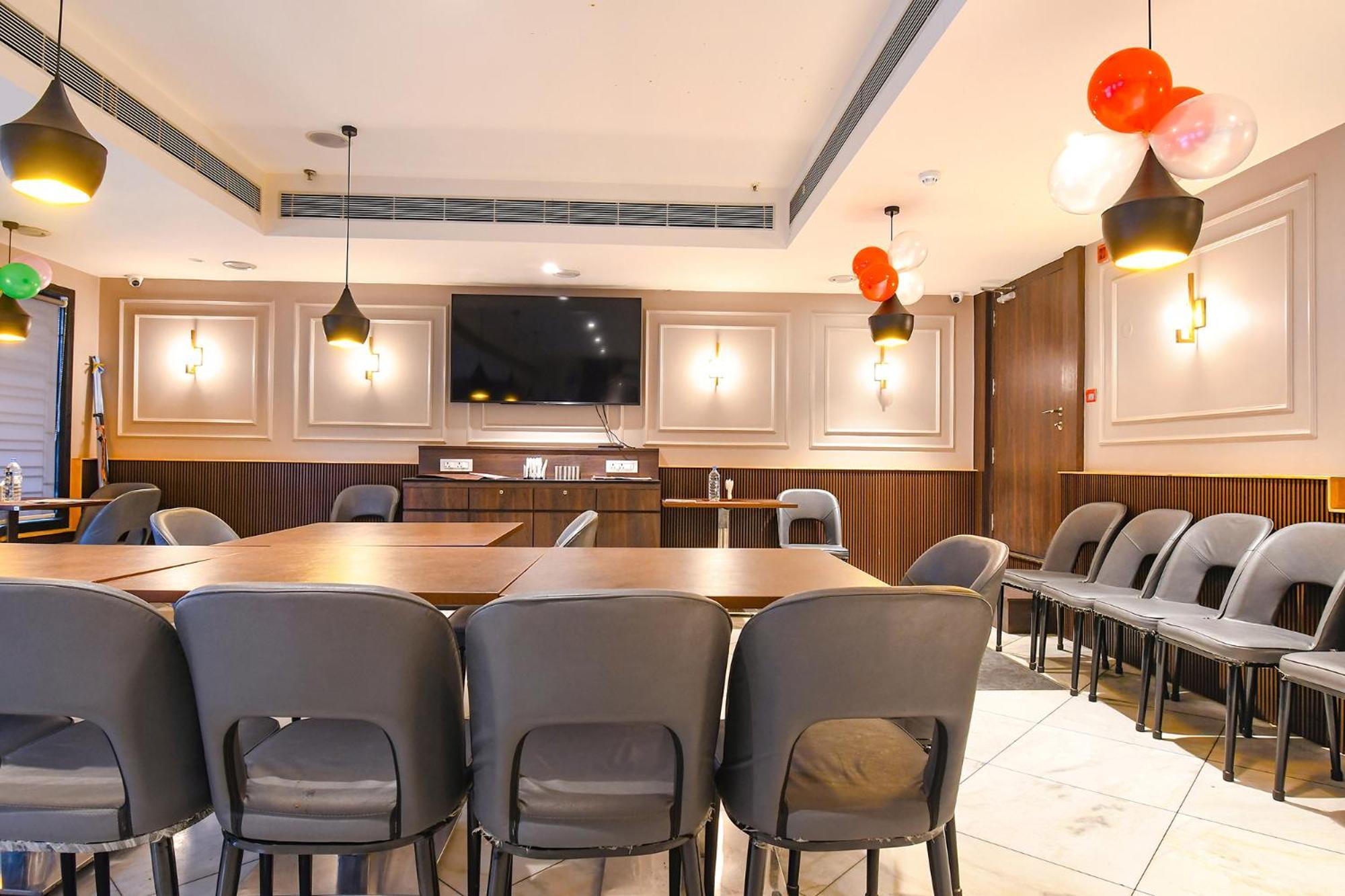 כלכותה Fabhotel Kitchen Q Inn - Belaghata מראה חיצוני תמונה
